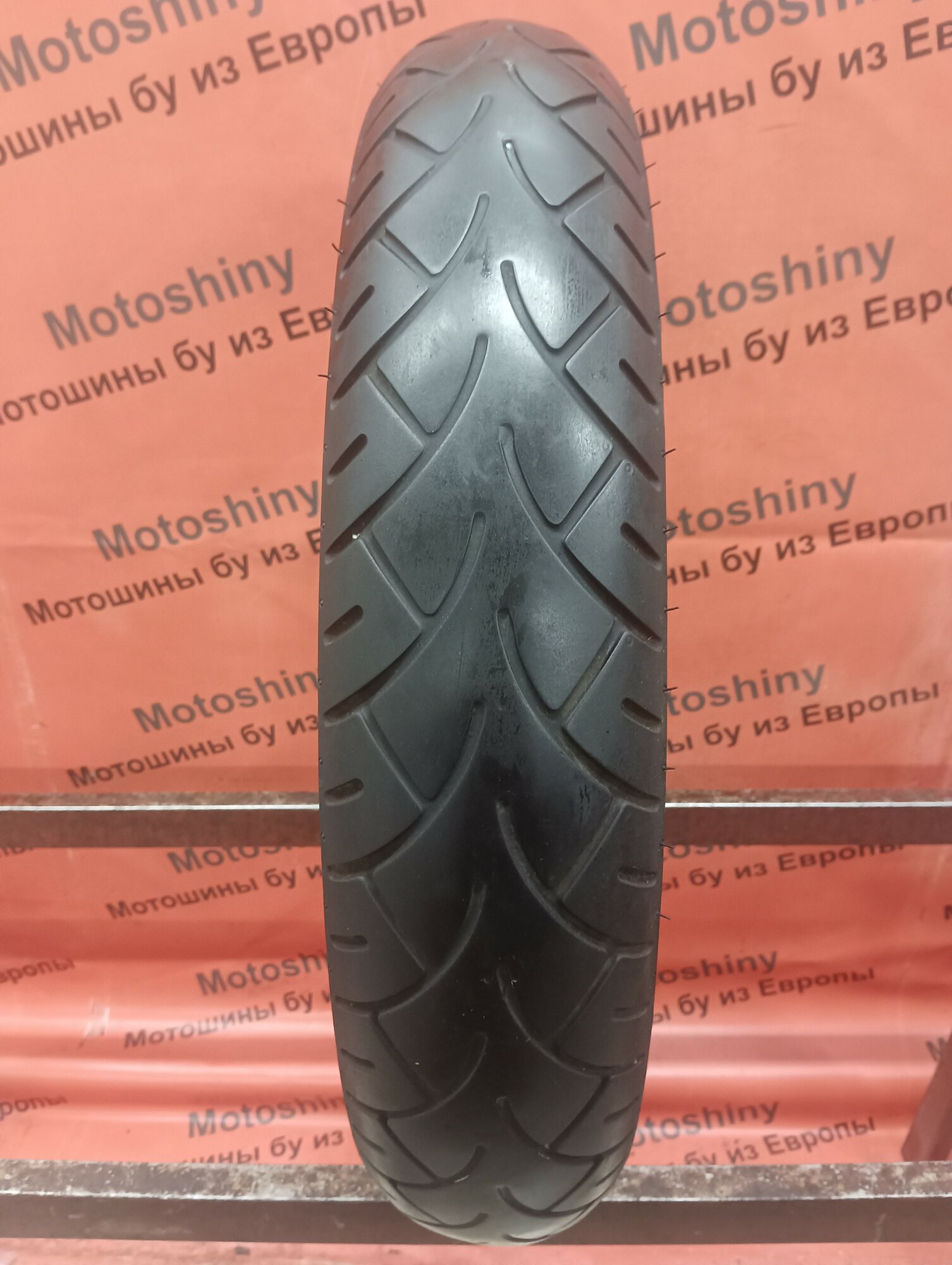 Мотошина 120/70 R21 Metzeler ME880 Marathone