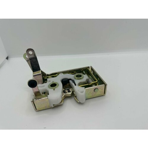 Замок двери левый Renault Magnum