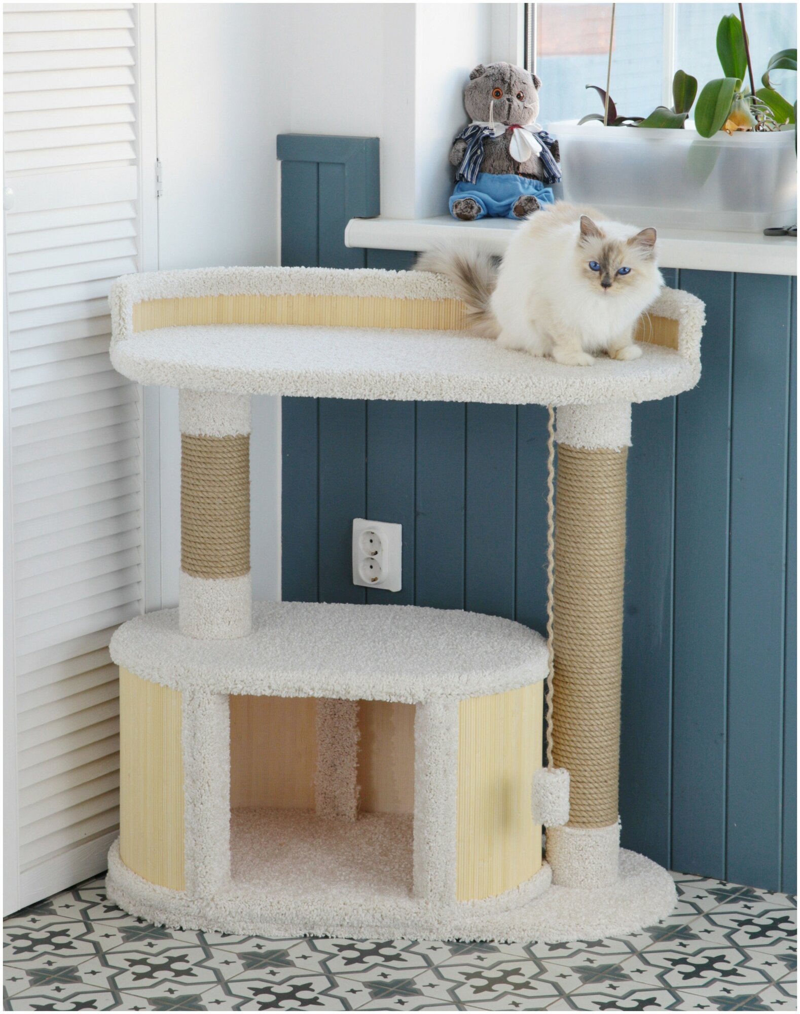 Домик для кошки "Зара Мини" высота 88 см., ваниль - фотография № 3