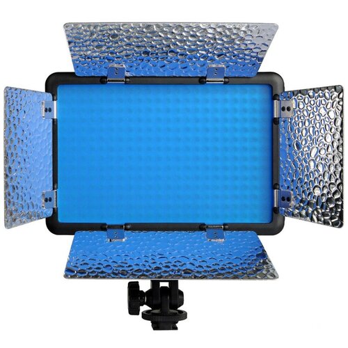 Осветитель светодиодный Godox LED308C II накамерный 730000₽