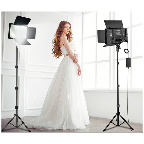 Видеосвет PRO LED-U600 40 Вт c блоком питания 2м Bluetooth пультом и напольным штативом 210см 398000₽