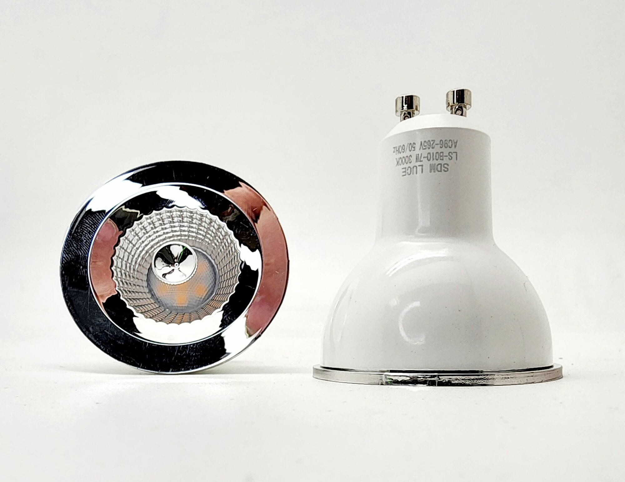 Лампочка премиальная светодиодная MR16 с цоколем GU10 отраженного света с хромовым отражателем , в комплекте 4 штуки , COB -SDMLUCE, SDM-LS-8003-7W-CH