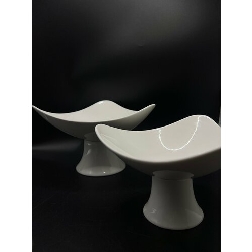 Фруктовница на ножке Малая 1230₽