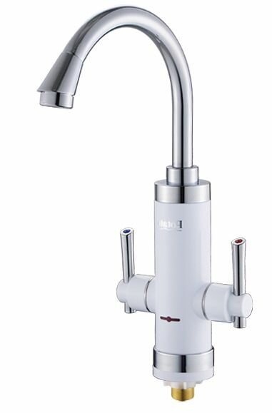 фото Смеситель водонагревающий для кухни чёрный