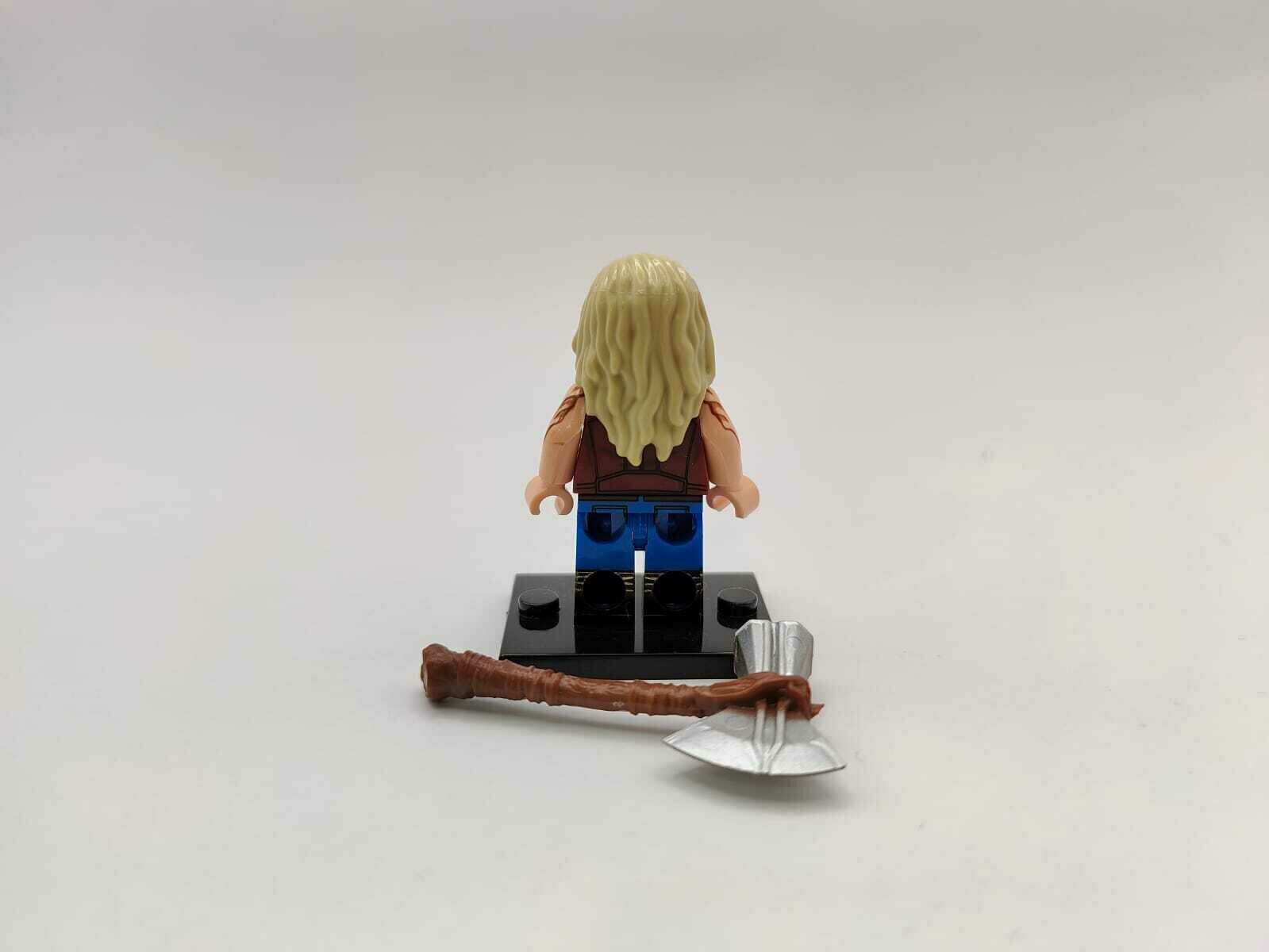 Минифигурка "Тор версия 4", коллекционная фигурка бога Тора из вселенной Marvel — фото 1