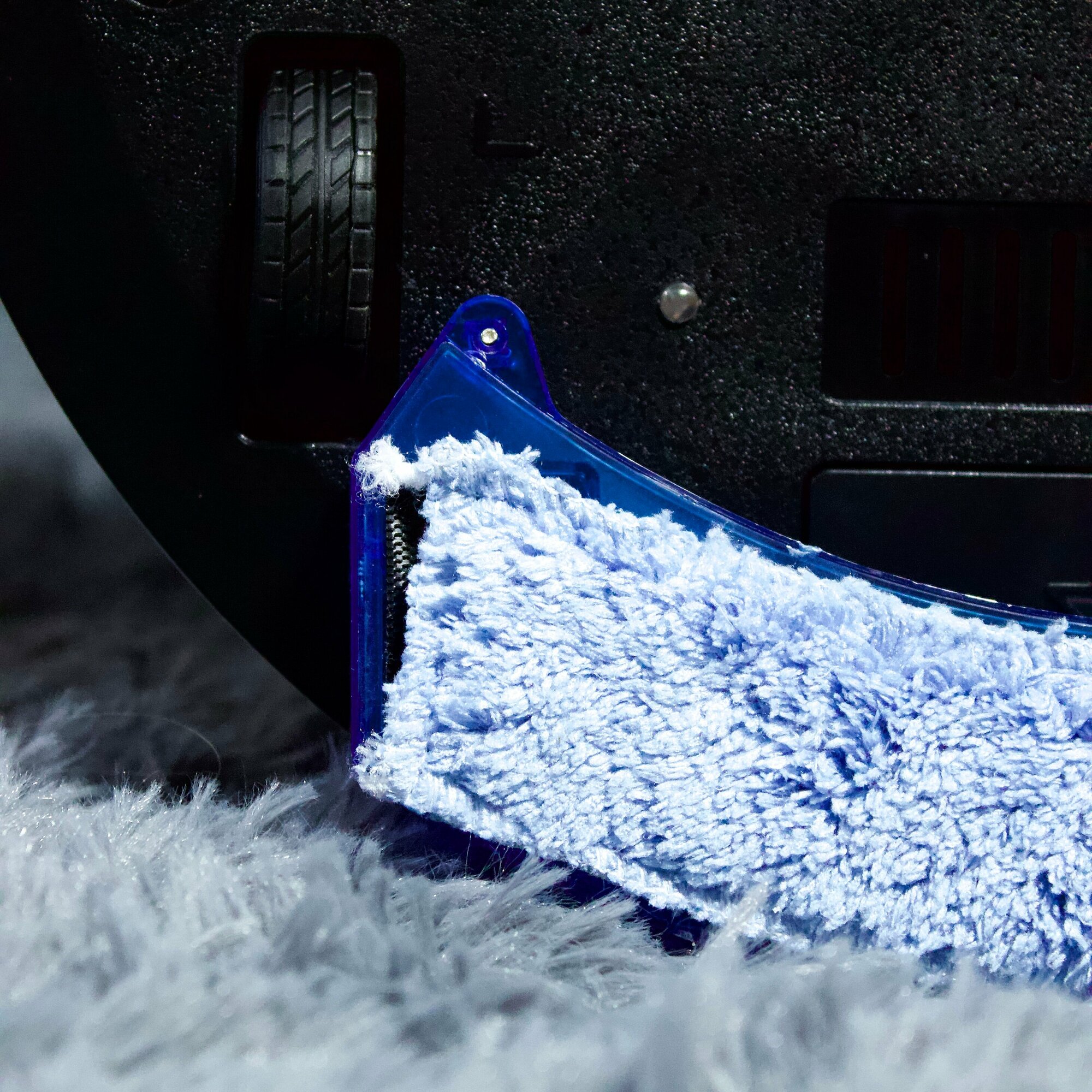 Робот-пылесос iBoto Моющий пылесос для сухой и влажной уборки 2800 Па, белый