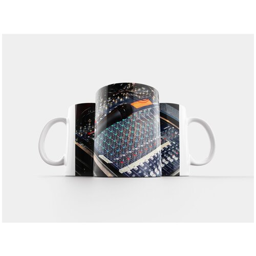 фото Кружка "музыка, смеситель, контроллер" 320 мл lotsprints