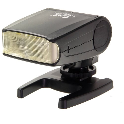 Осветитель Falcon Eyes SpotLight 40LED BW светодиодный шт 1190300₽