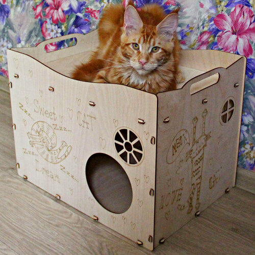Деревянный домик для кошек 