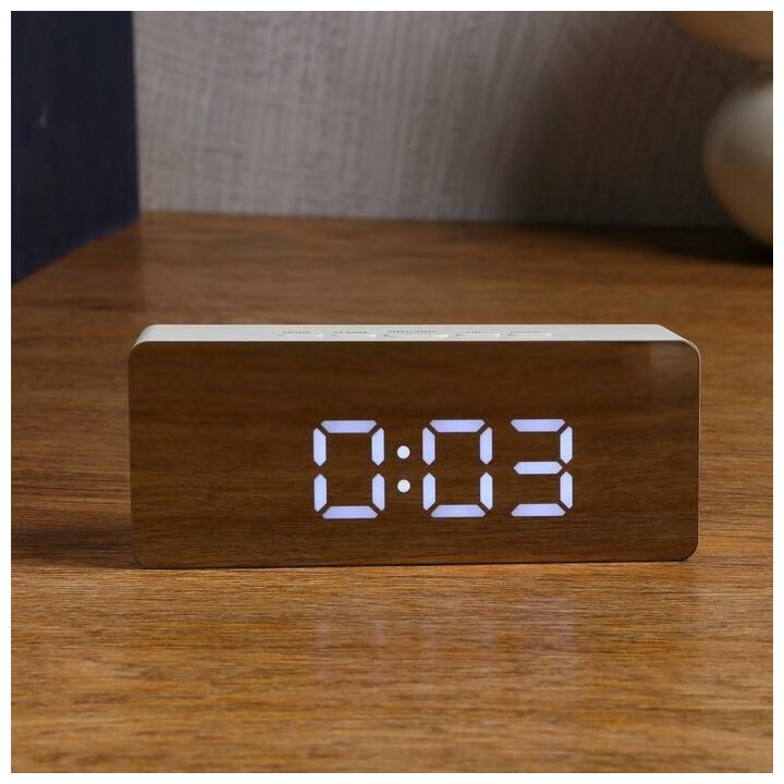 Часы настольные электронные "Кержан", белая индикация, от USB, 7 х 15 см - фотография № 1