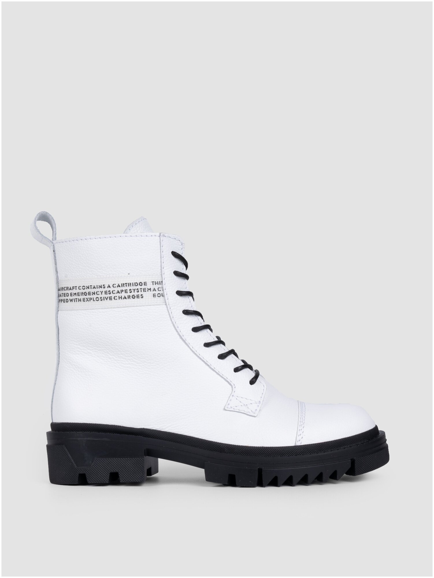 Ботинки женские Reversal 434451-3/Белый-(Черный)-38 