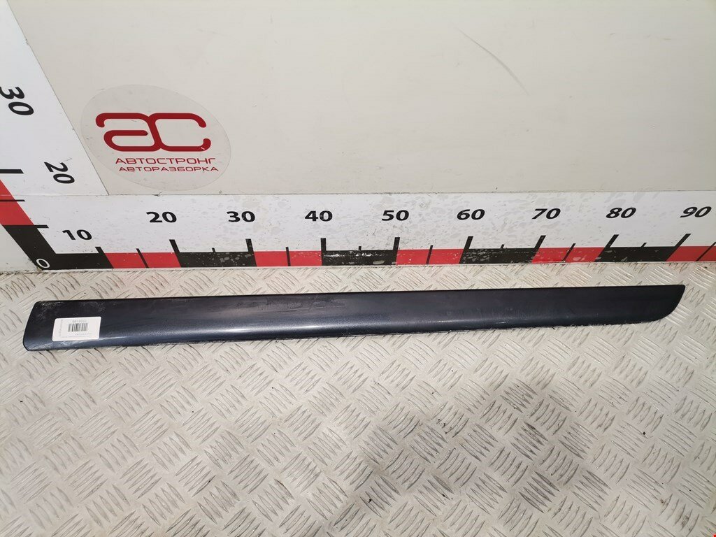 Накладка (молдинг) двери передней левой Citroen C4 Picasso 1 8545EK арт. 1558186