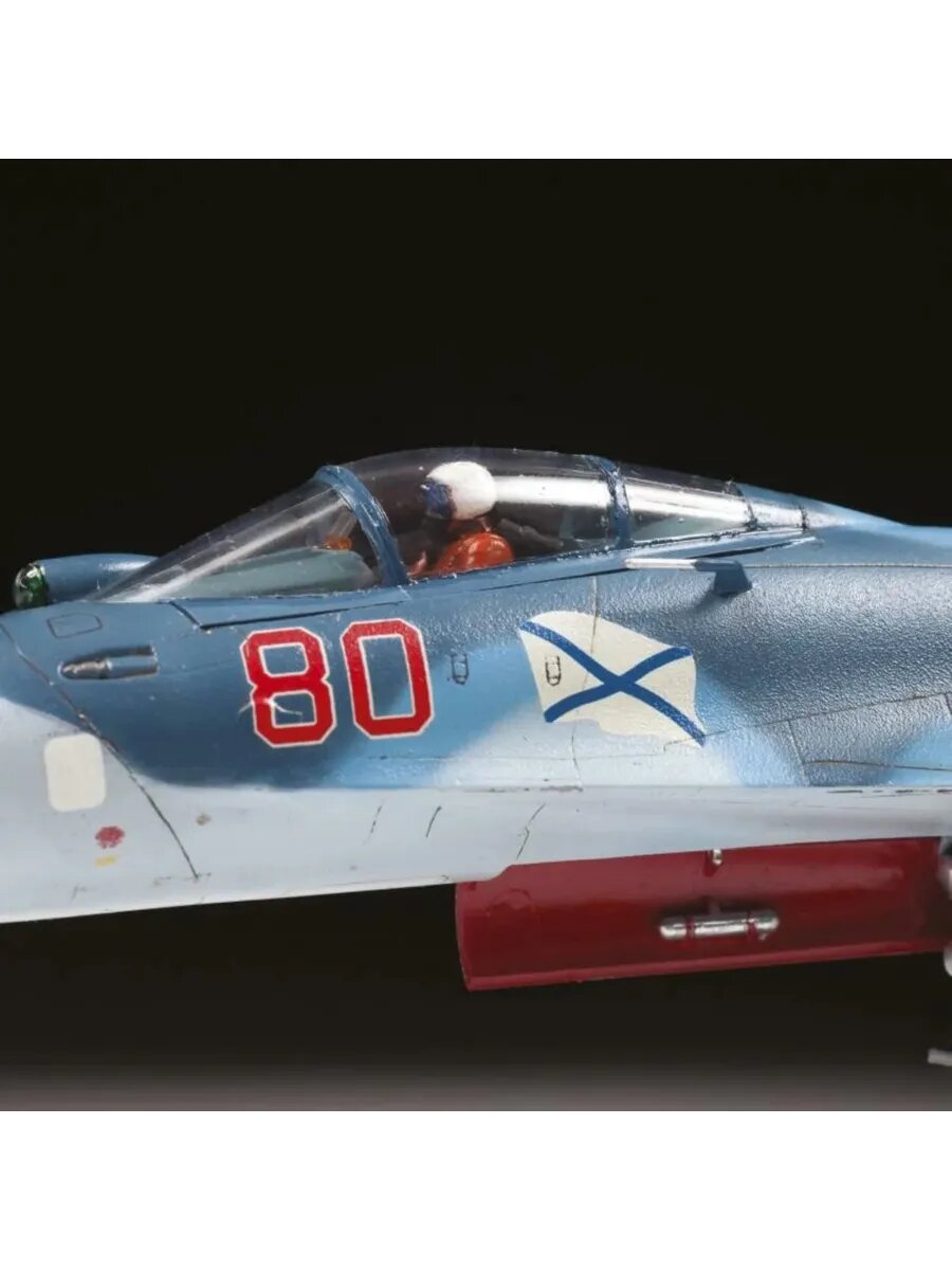 ZVEZDA Самолёт Су-33 247 деталей, масштаб 1:72, сборная модель — фото 1