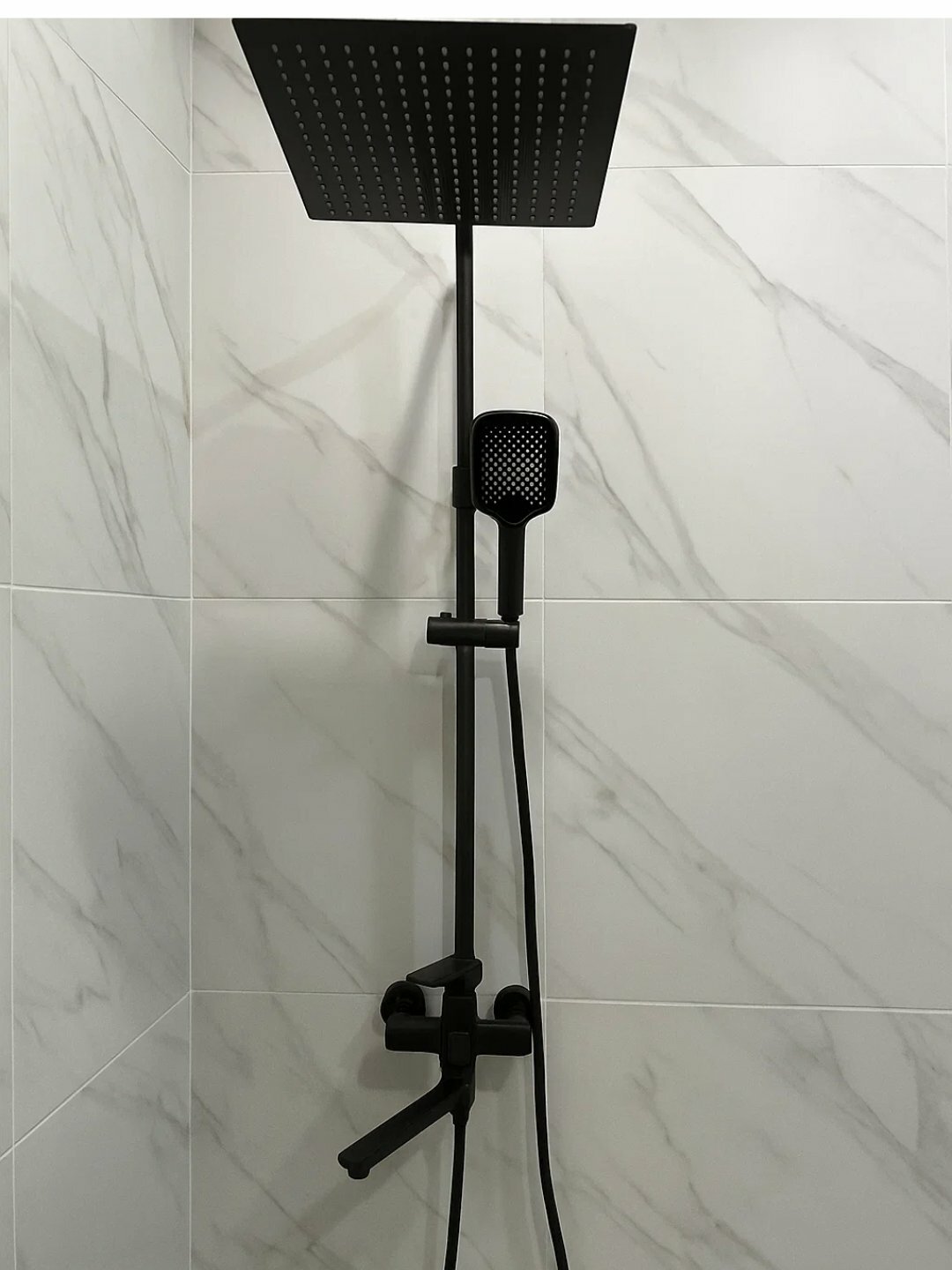 Душевая система для ванной комнаты с верхним и ручным душем