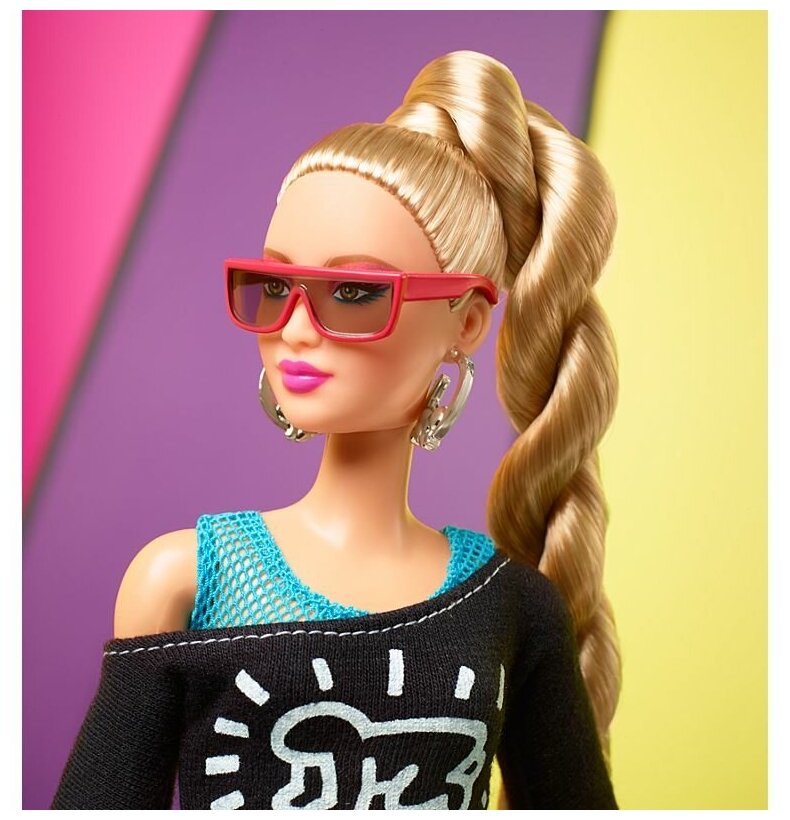 Коллекционная кукла Barbie Х Кит Харинг (FXD87) - фото №8
