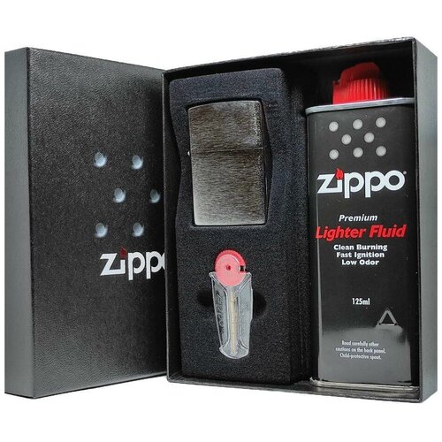 Подарочный набор ZIPPO ( Зажигалка ZIPPO 200 Classic, серебристая с покрытием Brushed Chrome + кремни + топливо, 125 мл )