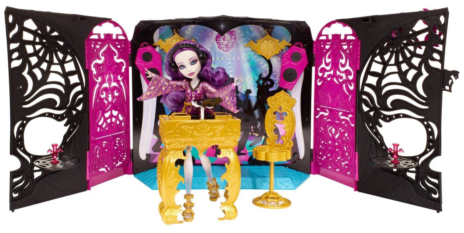 Игровой набор Monster High 13 wishes Spectra Party Room (playset) Y7720