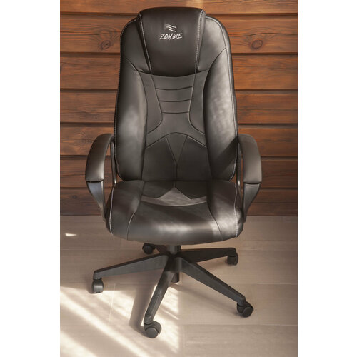 Игровое компьютерное кресло Hesby Chair 8 черное искусственная кожа