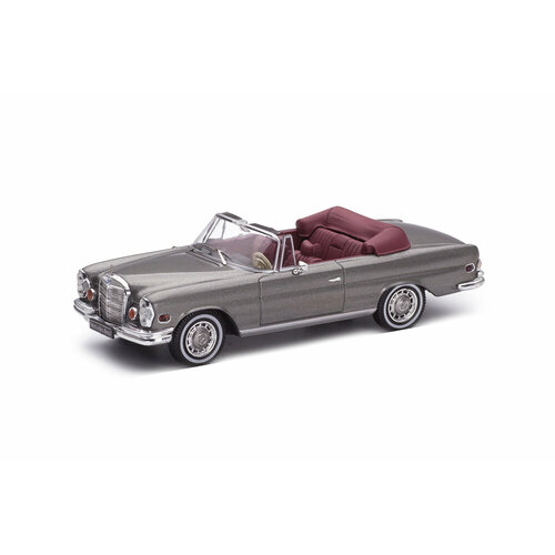 Mercedes-Benz 280 se 3.5 (W111) convertible 1969 metallic grey