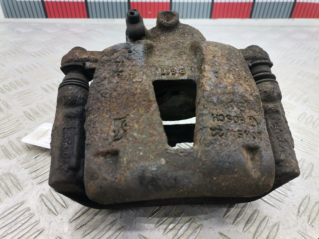 Суппорт передний правый Opel Corsa D 93191696 арт. 1964283