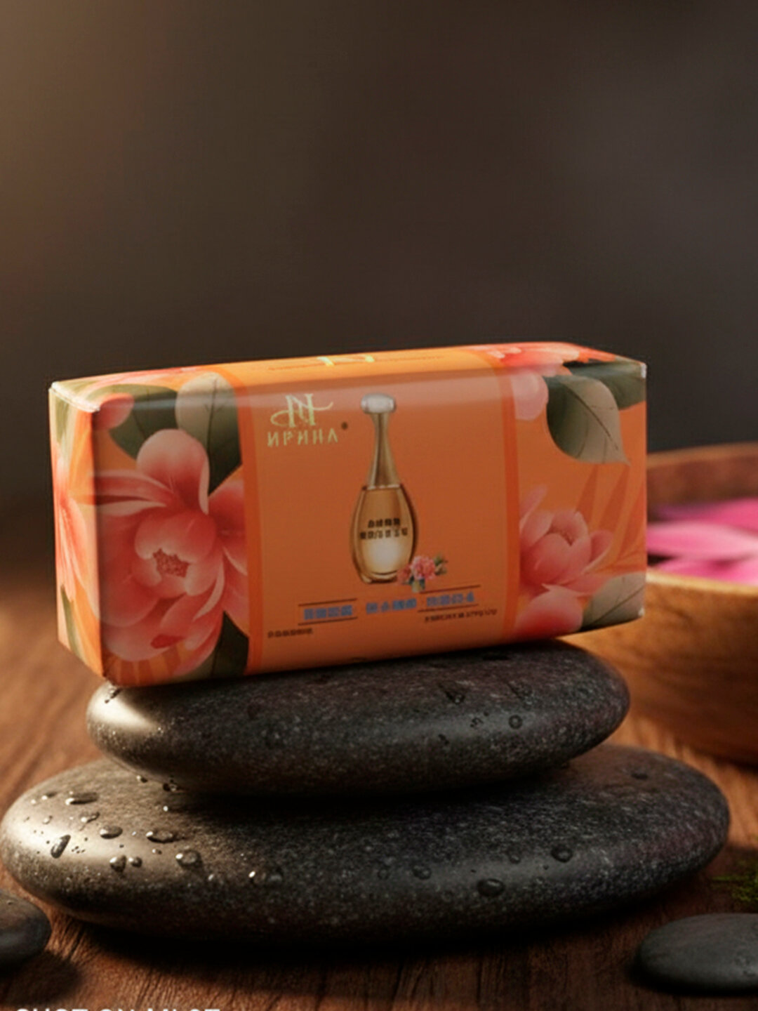 Мыло "Perfume Soap", косметическое, ароматное. Маленькая, удобная упаковка — мочалка с собой, 248 гр