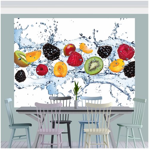 Фотообои флизелиновые Hit Wall Ягоды фрукты в воде для кухни 200х270 на стену 4550₽