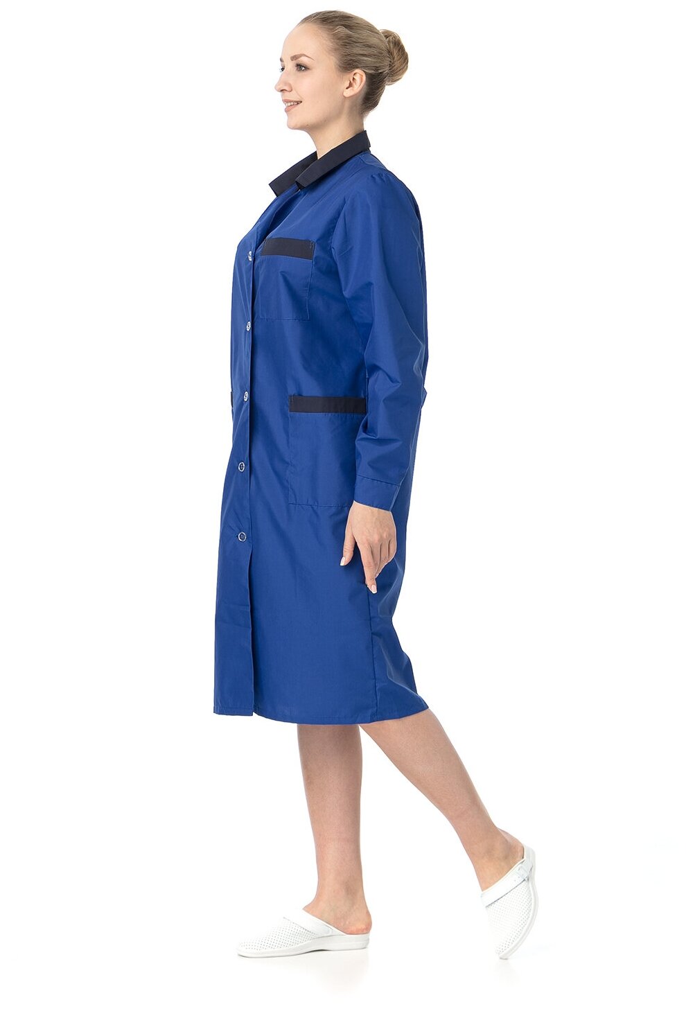 Халат женский "Модельный" (ИТР, васильковый с темно-синей отделкой) (размер 52-54, рост 158-164)