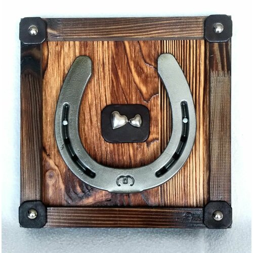 Оберег для дома/ Подкова на счастье( сердечки )