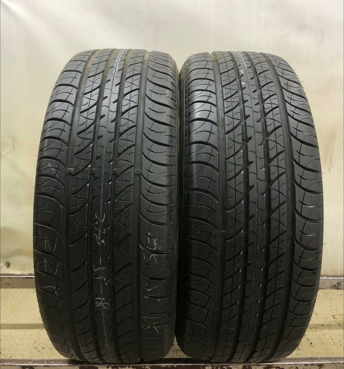 Cooper CS4 Touring Plus 235/55 R18 БУ Шины Летние