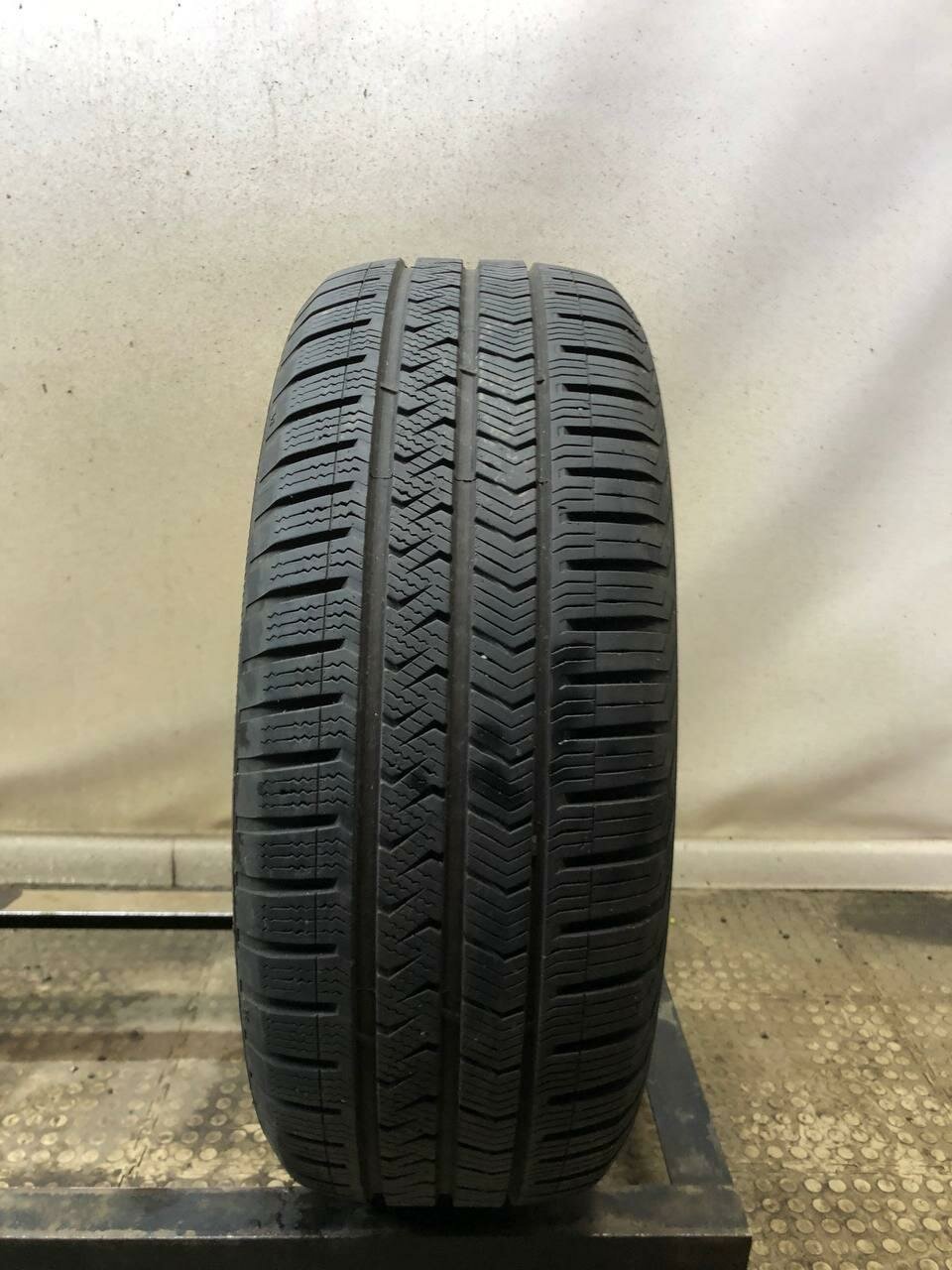 Vredestein QuaTrac 5 205/55 R16 БУ Шины Зимние