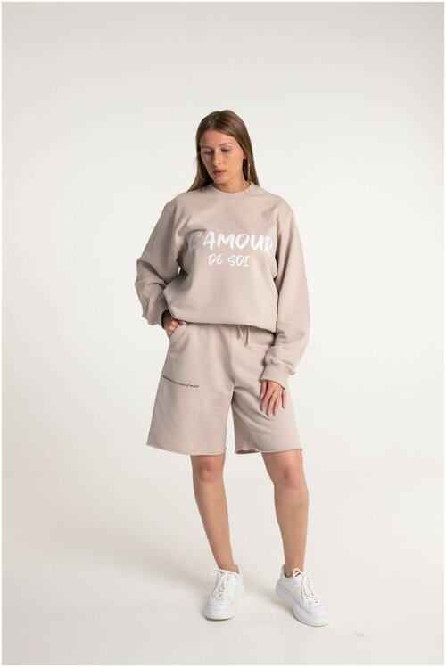 Костюм женский трикотажный с шортами COSY brand. Цвет латте. Размер 44-46.