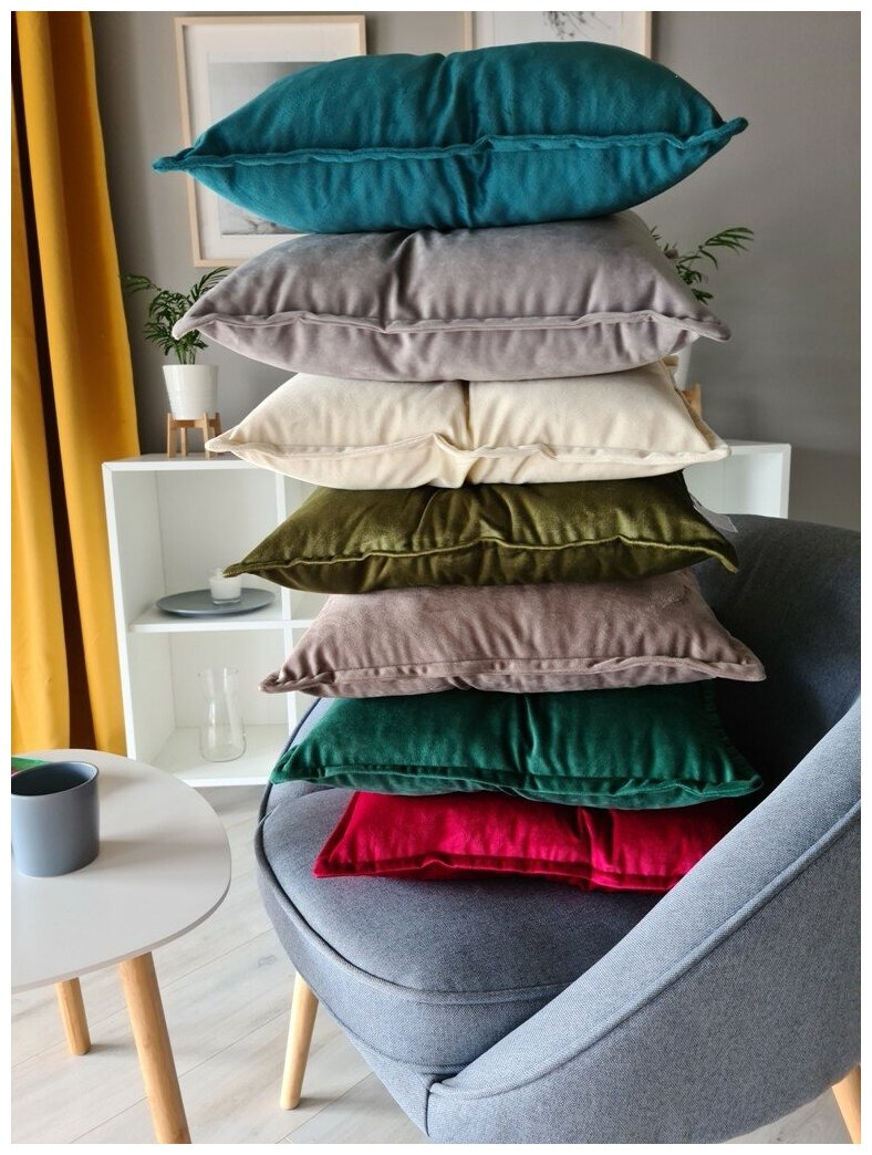 Подушка Бархат 43х43 см красная Linen Way - фото №4