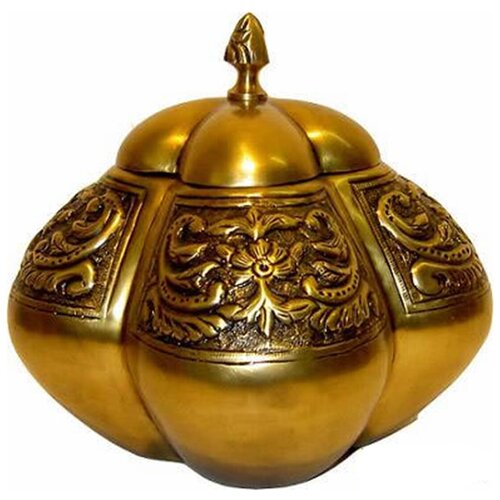 Шкатулка в виде тыквы из латуни с бронзовыми элементами