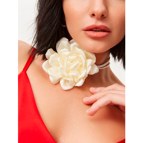 фото Чокер цветок на шею роза украшения бижутерия ожерелье, чокер-роза на шею, роза на шею черная и белая нет бренда 