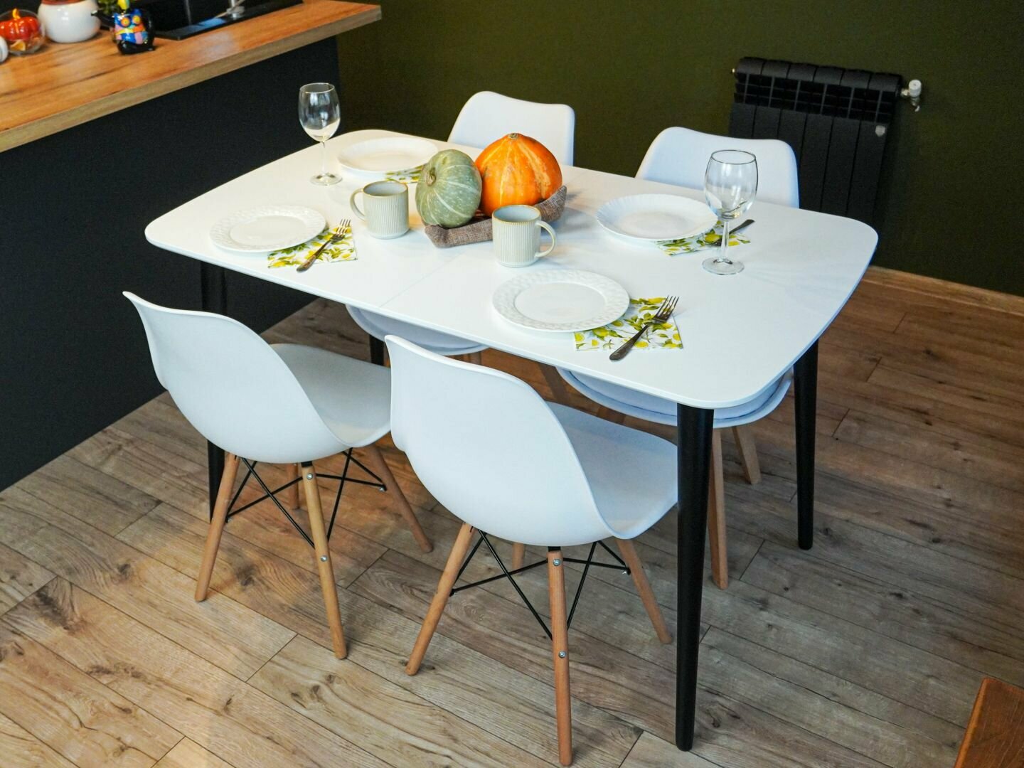 Стол кухонный белый обеденный прямоугольный раздвижной планер 130см х 75см с черными ножками