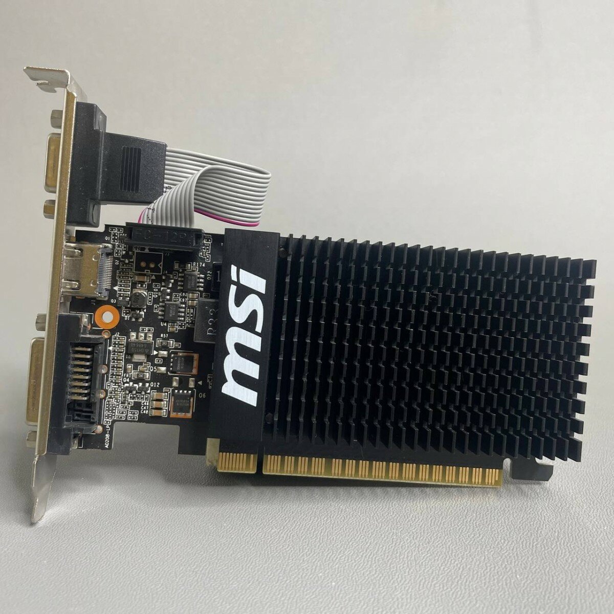 MSI GeForce GT 710 Silent LP 2GB (GT 710 2GD3H LP)