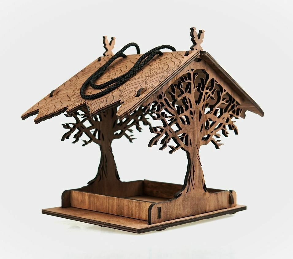 Деревянная кормушка для птиц и белок, скворечник для сада и дачи - фотография № 2