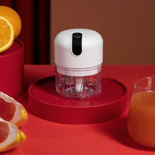 Измельчитель Luazon LBR-03 портативный 37 Вт 02 л от USB белый 120000₽