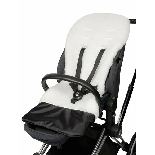 Теплый матрасик из овчины в коляску