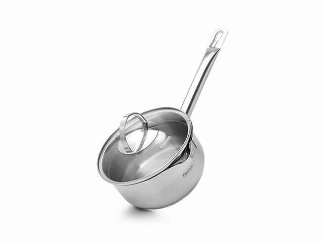5205 FISSMAN Ковш CALLISTO 1,5л; 16x8см (нерж. сталь) Ручка-нерж. сталь; Носик для слива жидкости; Крышка-стекло с отверстием для паровыпуска и сливом; Индукция; Термоаккумулирующее многослойное дно.