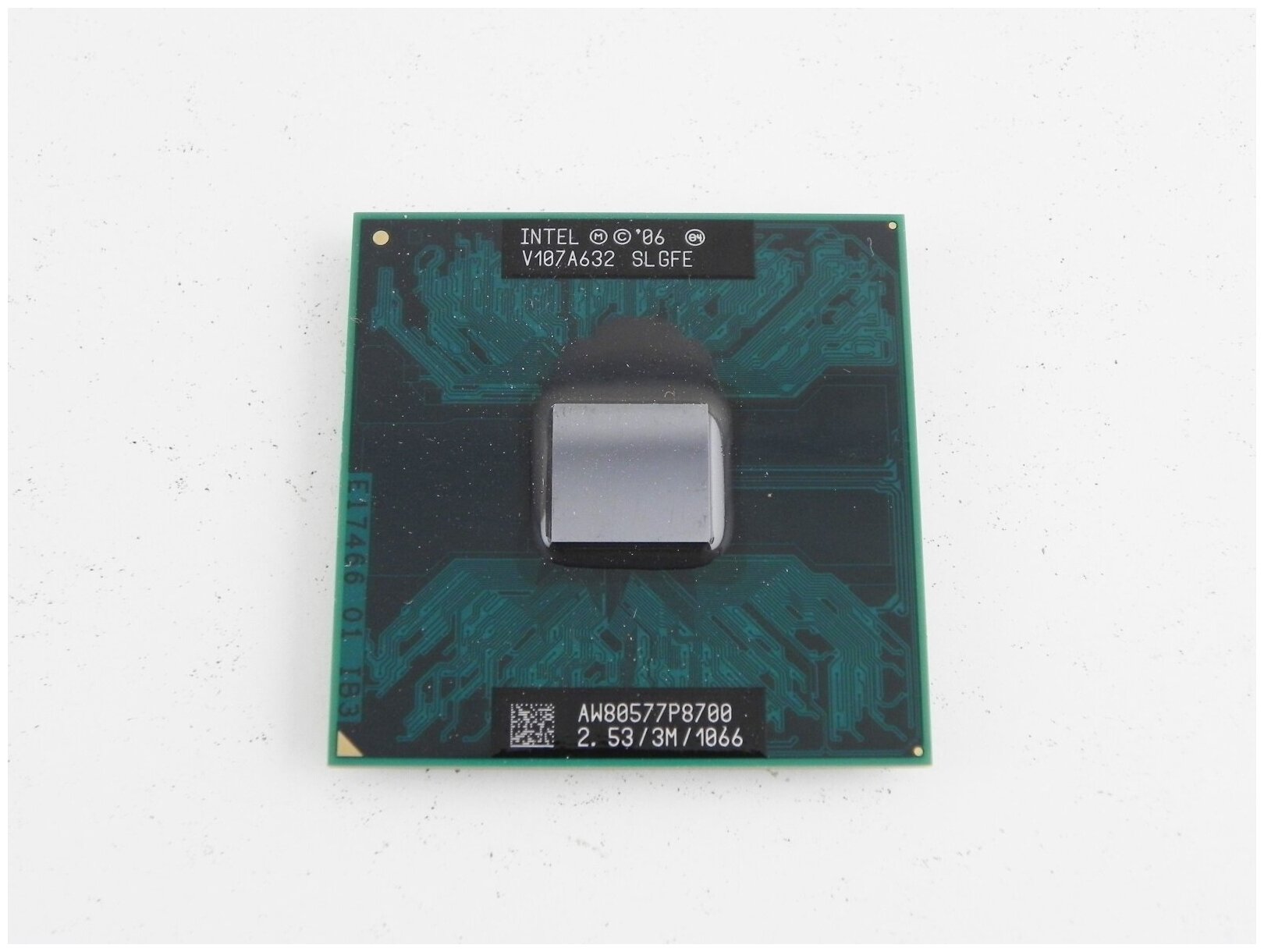 Процессор Intel Core 2 Duo P8700 2.53 GHz 3 Mb Cache Socket P SLGFE