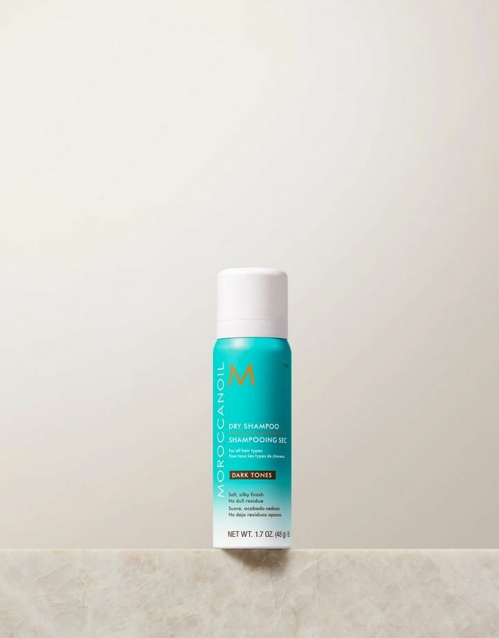 Сухой шампунь для темных волос Dry Shampoo Dark Tones, 65 мл Moroccanoil - фото №14