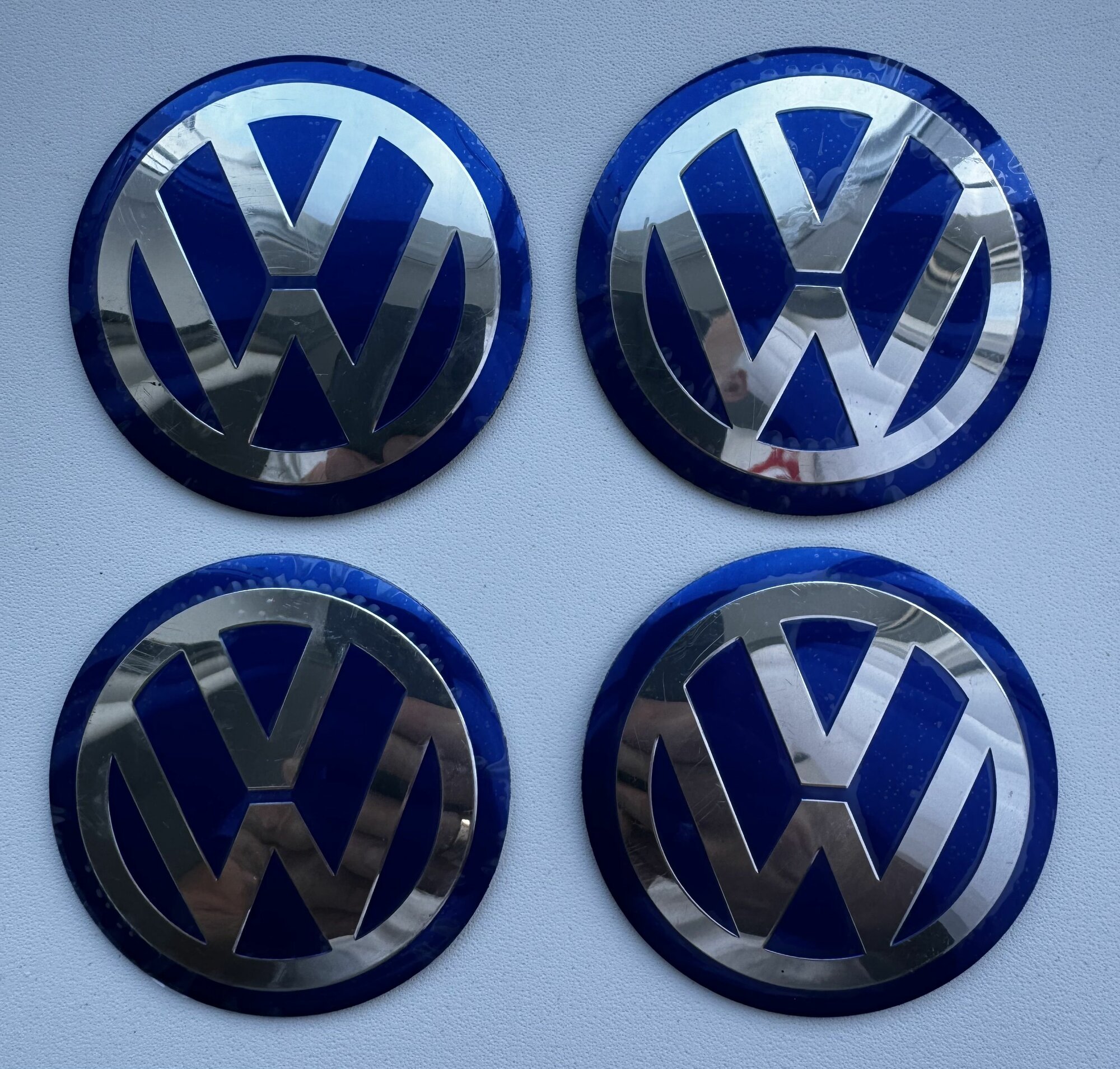 Наклейки VW, для дисков и колпаков, алюминий, клеевая основа