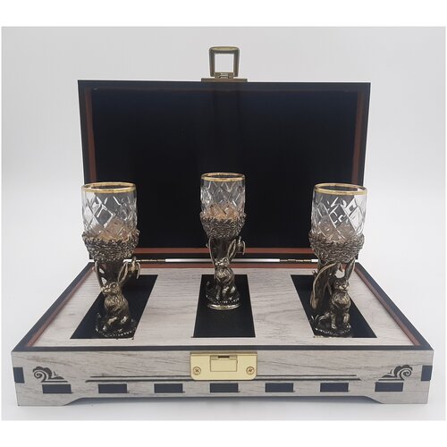 Набор стопок 