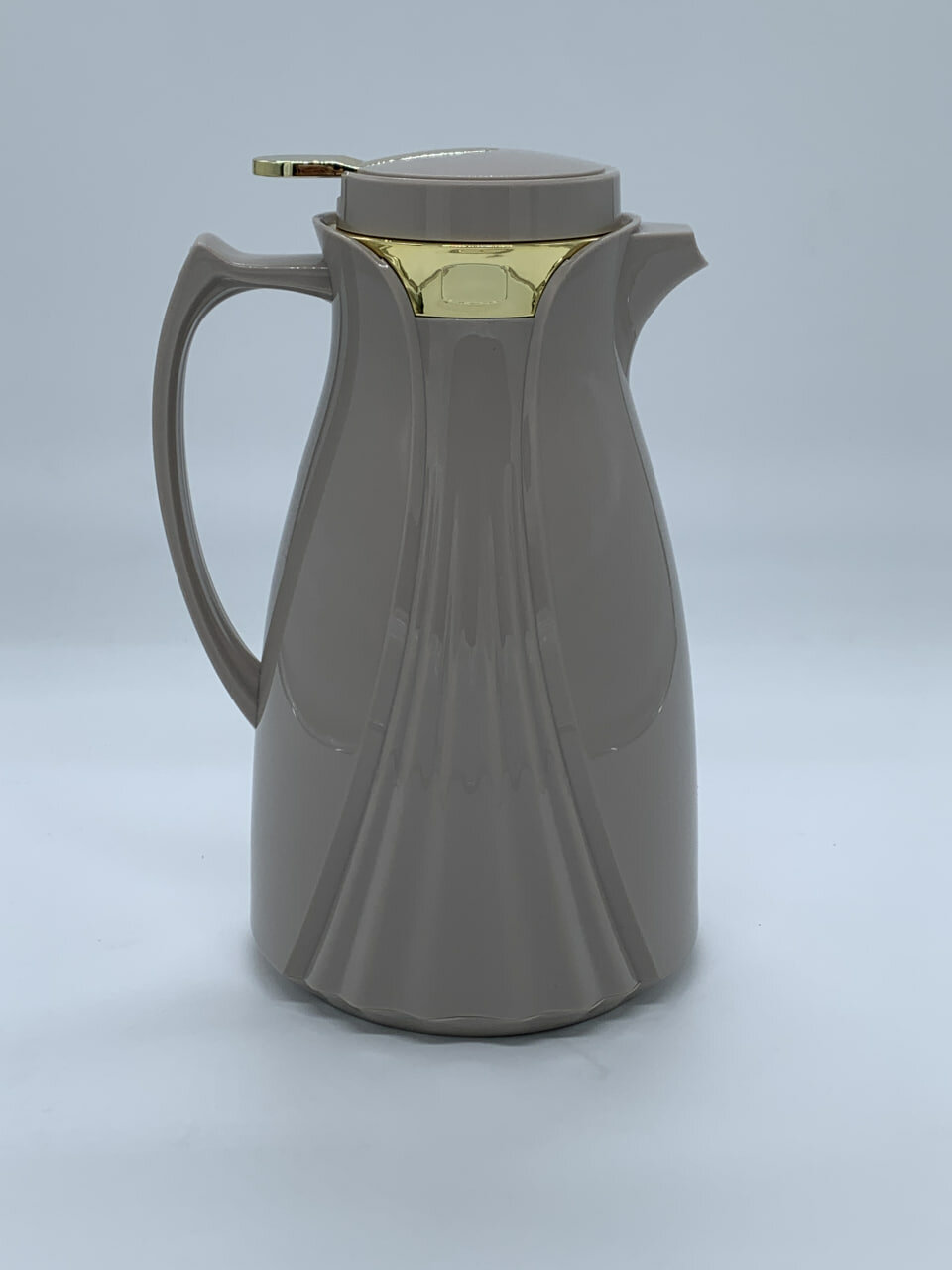 Термос MIX PODAROK: Термос с пластиковой крышкой, колба, удобный для ежедневного использования: