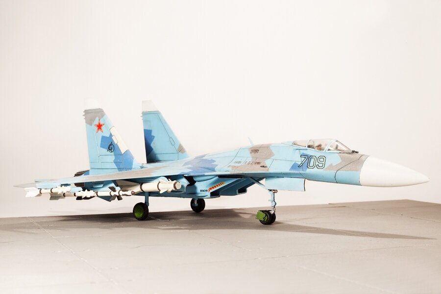 ZVEZDA Сборная модель Истребитель завоевания превосходства в воздухе Су-35 - фото №10