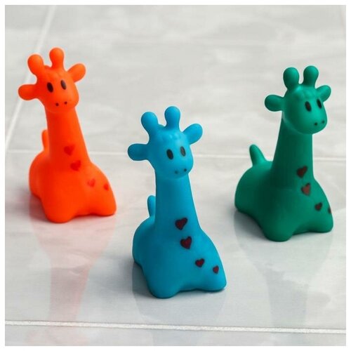 Игрушка для игры в ванне ТероПром 2593761 «Жирафик», с пищалкой, товар без выбора конкретного цвета