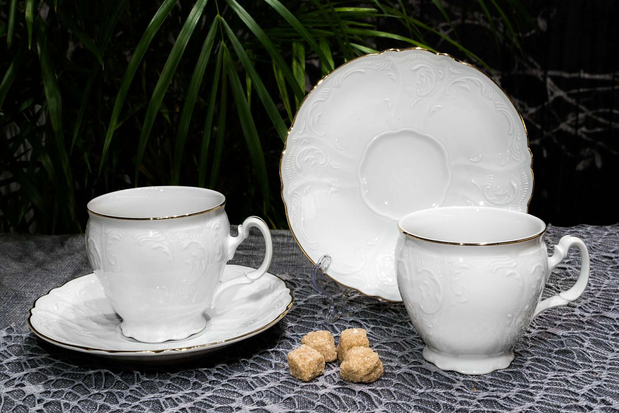 Чайный набор посуды на 2 персоны Bernadotte Отводка золото 240 мл, 4 предмета: 2 чашки и блюдца для чая и кофе, подарочный белый фарфор Бернадот Чехия