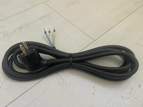 Изображение товара Провод морозостойкий с вилкой КГтп-ХЛ 3х1.5мм2, (13 метров).