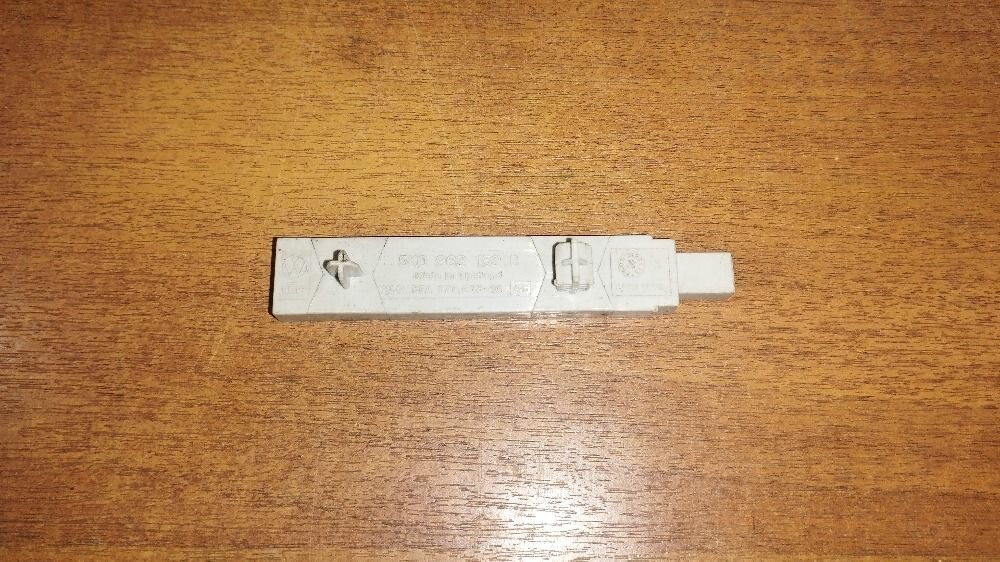 5K0962132B Усилитель антенны Volkswagen Skoda Seat